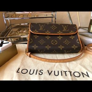 Louis Vuitton Florentine Pouchette